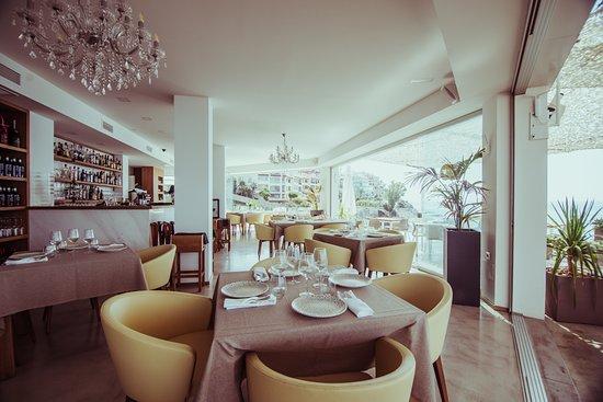 Yucas Mare Restaurant